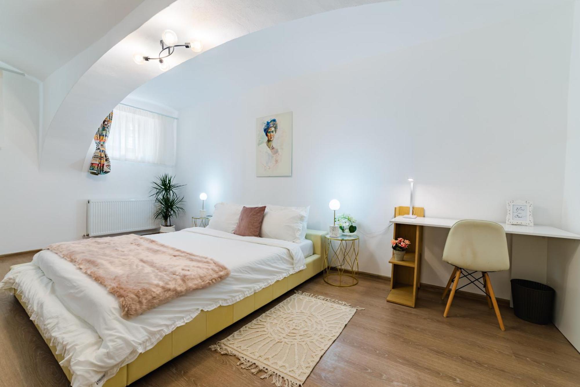 Sabin Apartments Private Parking Braşov Buitenkant foto